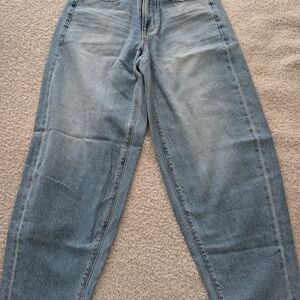 American Eagle Outfitters Light Blue Boyfriend Jeans